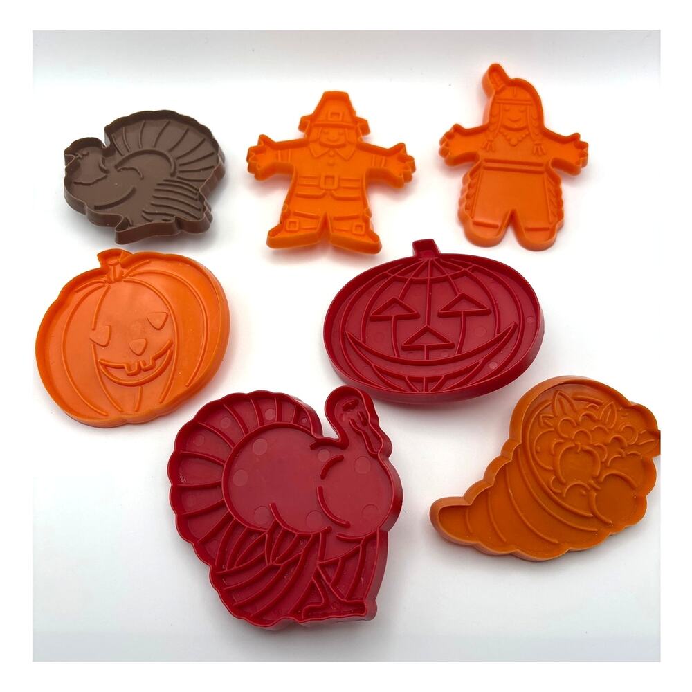 Vintage 1980s Fall Plastic Cookie Cutters Lot of 7 Hutzler & Tupperware Brands